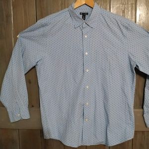 GAP Long Sleeve Classic Fit Button Down